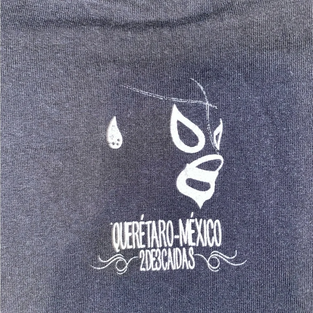 Men’s size XL Lucha Libre t-shirt